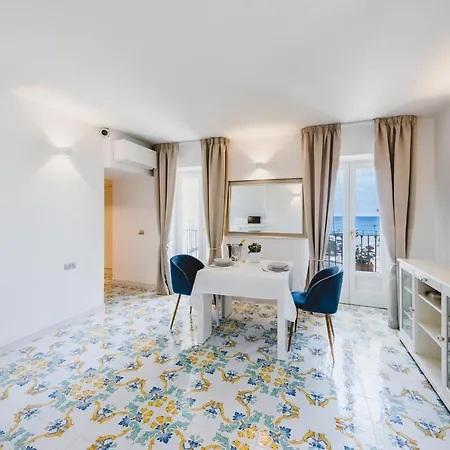 Beb Palazzo Mancini Bed & Breakfast Minori