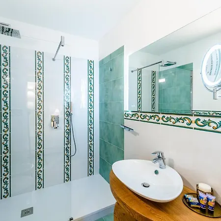 B&B Beb Palazzo Mancini 미노리
