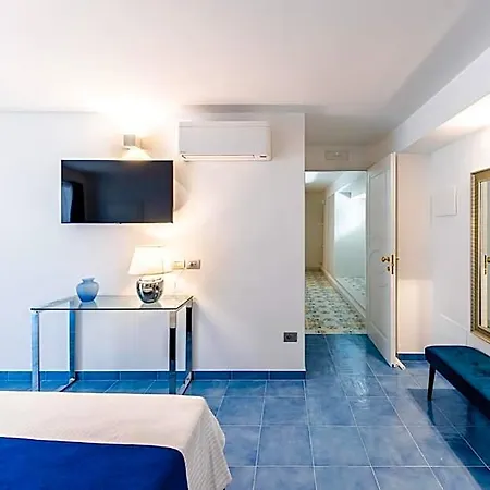 Beb Palazzo Mancini 4* 미노리
