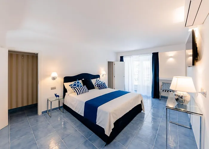 Beb Palazzo Mancini 4*